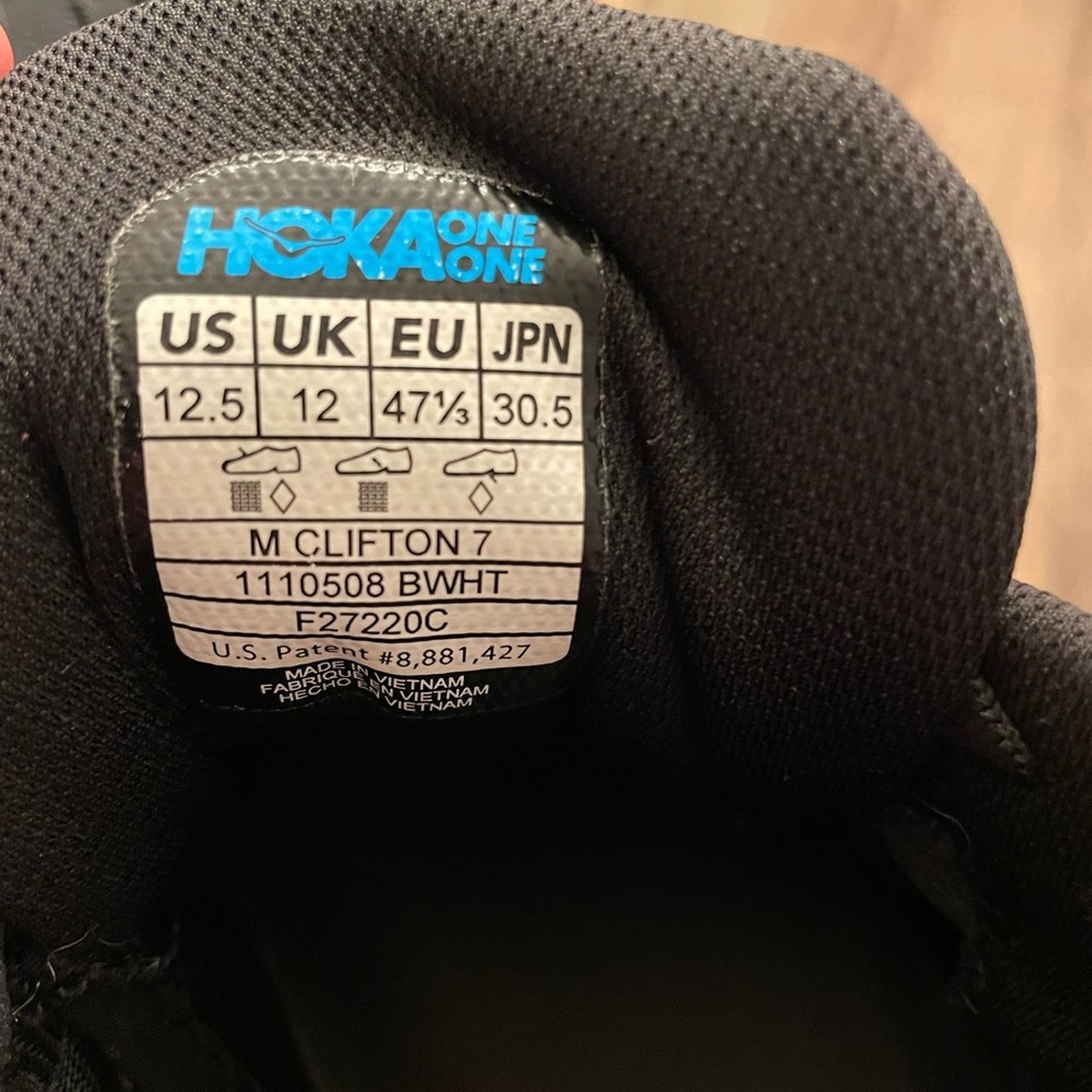 HOKA Clifton 7 men’s running shoes - size 12.5 - Picture 3 of 4
